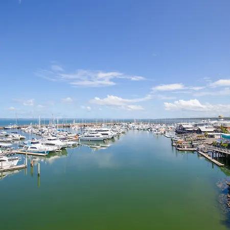 Mantra Hervey Bay Exterior photo